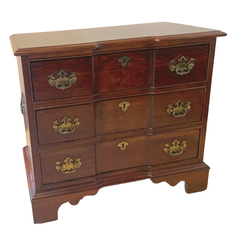 Pennsylvania House Blockfront Three Drawer Solid Cherry Nightstand Side Accent Table