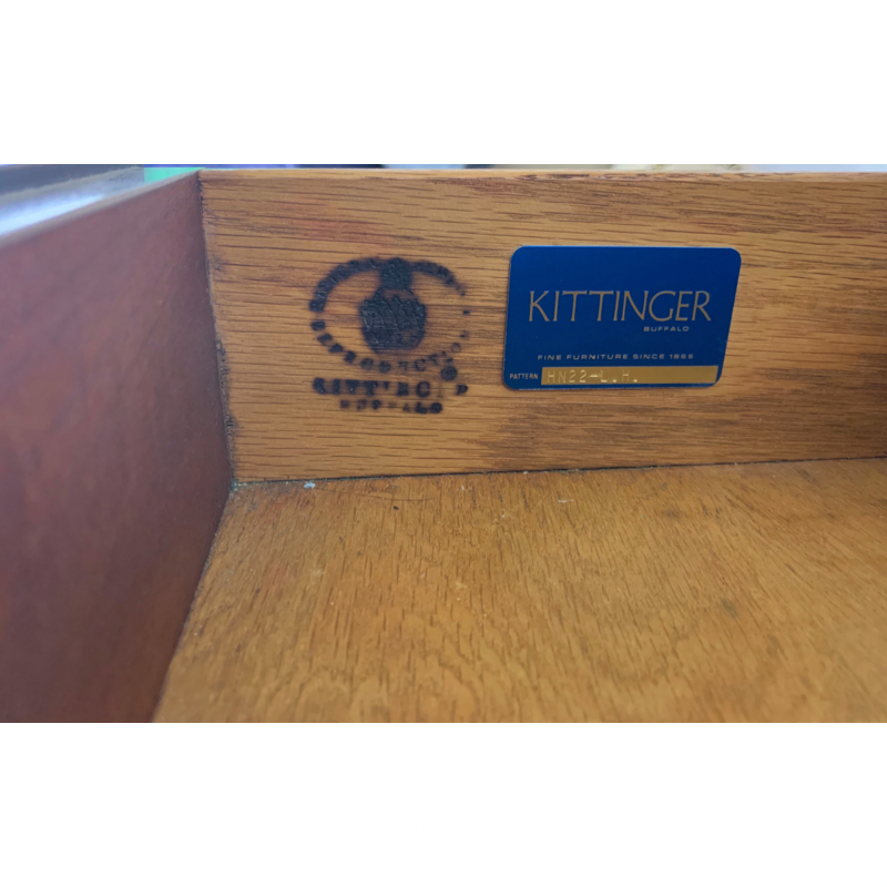 Kittinger Mahogany Lowboy with Carved Shell Motif