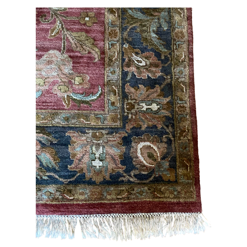 Hand Knotted Persian Wool Accent Rug 6' x 9'
