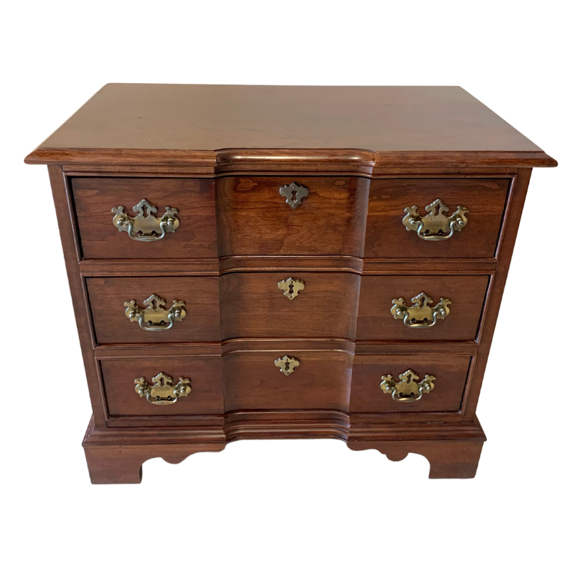 Pennsylvania House Blockfront Three Drawer Solid Cherry Nightstand Side Accent Table