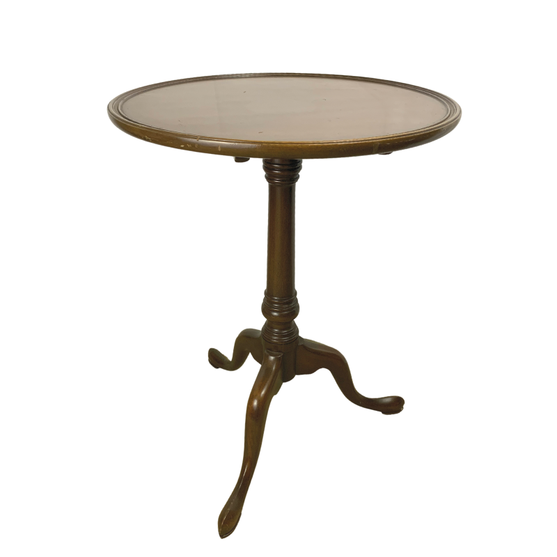 Kittinger Colonial Williamsburg Round Mahogany Occasional Accent Table